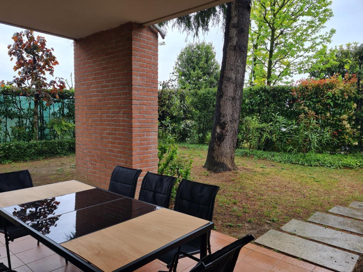 Lato Soleggiato @Gardazzurro Apartment Padenghe sul Garda Luaran gambar